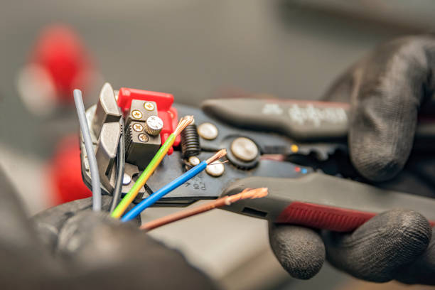 Best Industrial Electrical Services  in Petaluma, CA